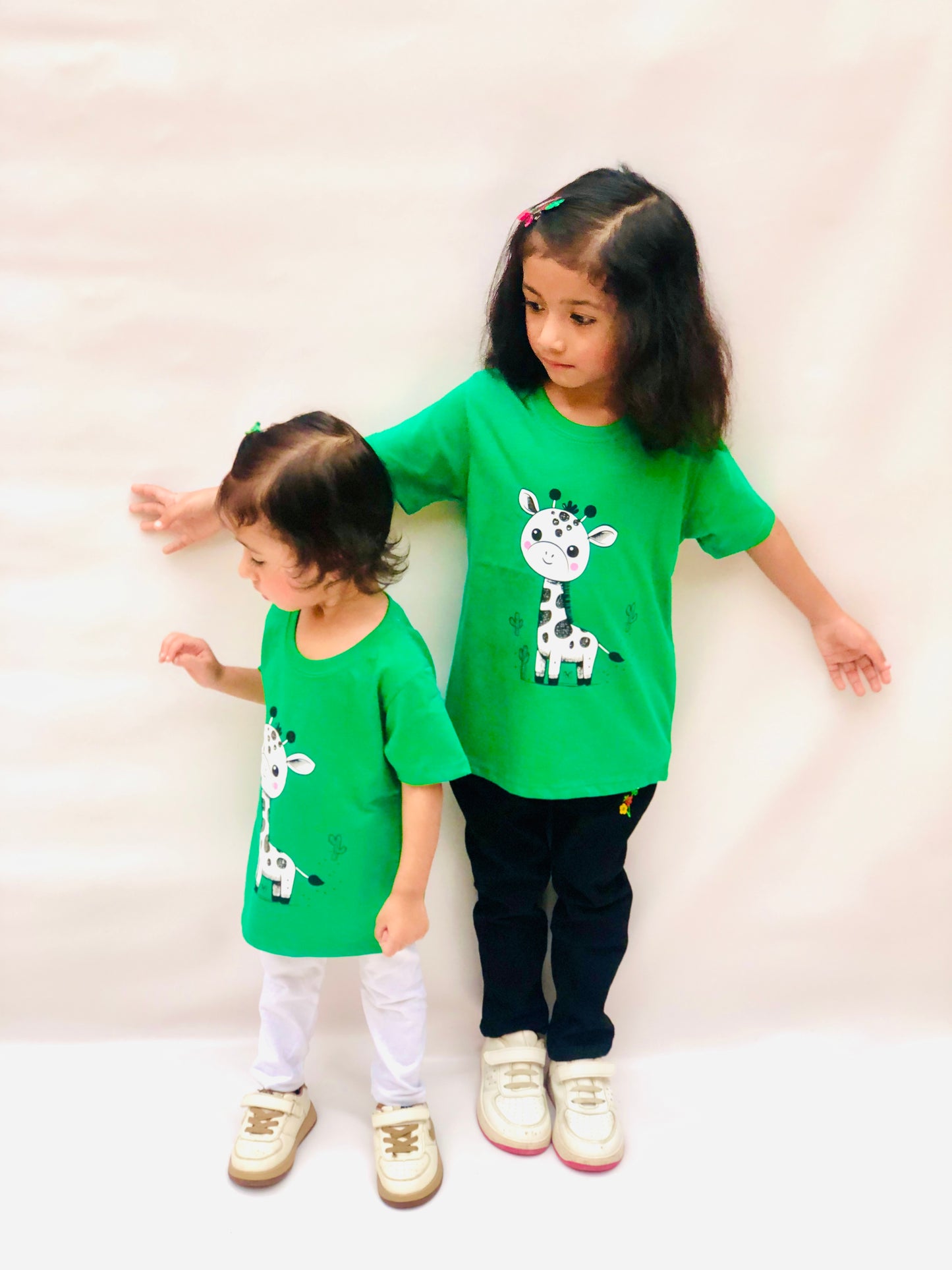 Cute Giraffe Print Tee Green Colour Printed T Shirts Kids 100% Cotton Tees