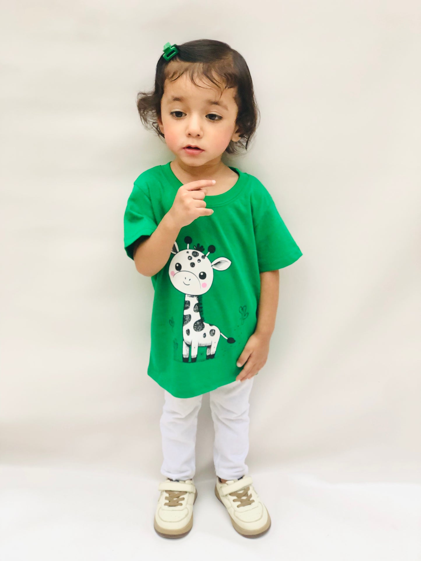 Cute Giraffe Print Tee Green Colour Printed T Shirts Kids 100% Cotton Tees