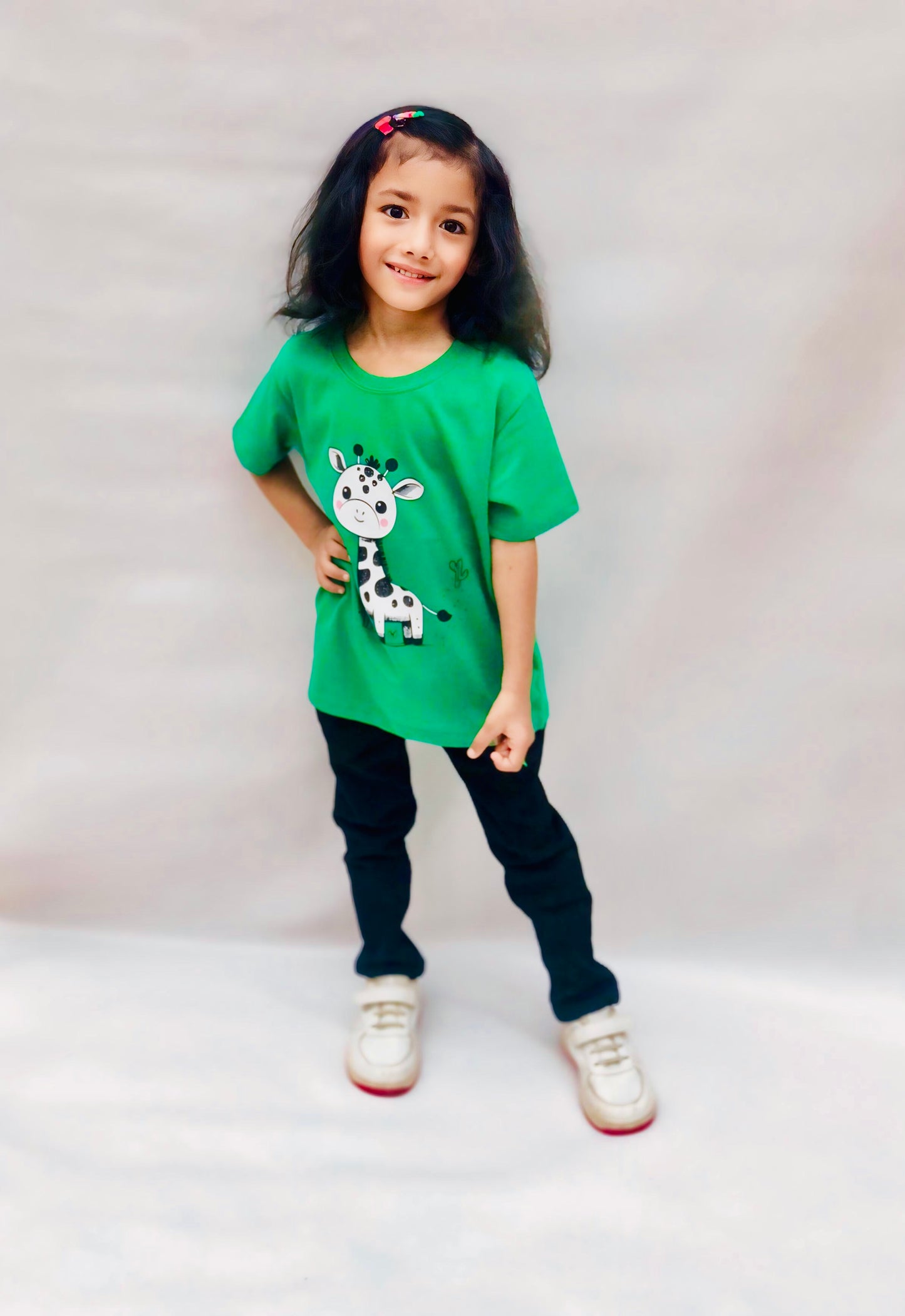 Cute Giraffe Print Tee Green Colour Printed T Shirts Kids 100% Cotton Tees