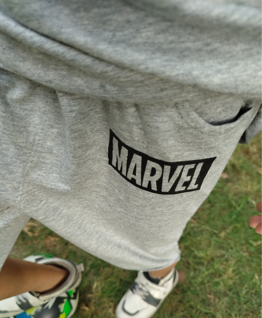 Marvel Superheroes Unisex Girls & Boys Light Grey Colour T-Shirt 100% Cotton Tees for Kids